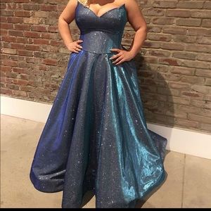 Tarik Ediz sz 16 Ocean Blue ball gown for prom